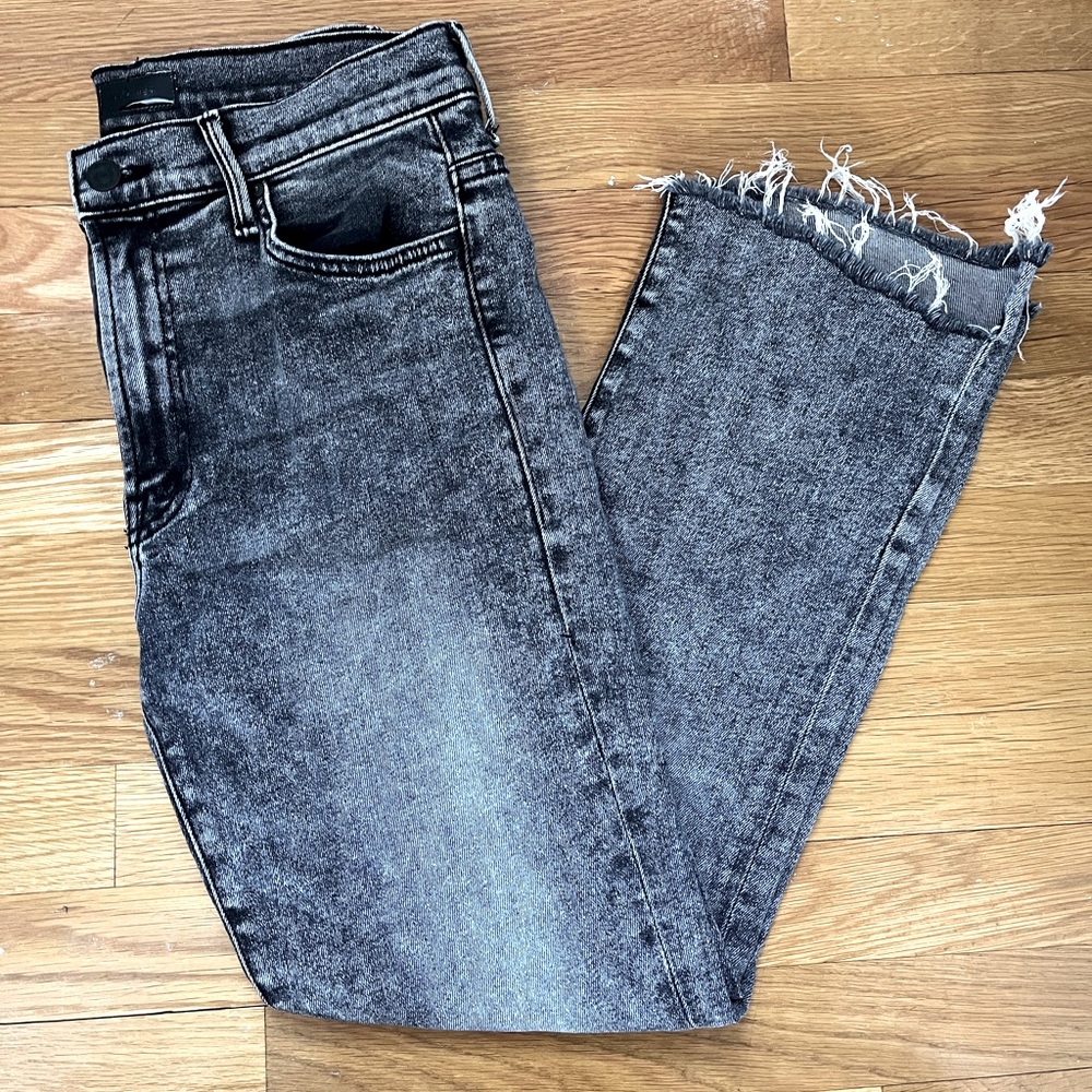“The Insider Crop Step Fray Train Stops” Distressed Gray Denim Jeans